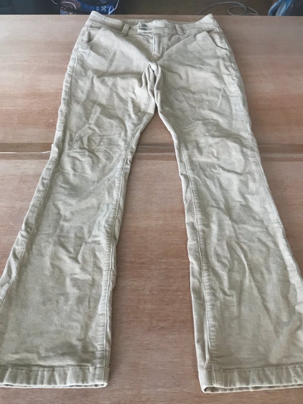 American Eagle Corduroy Flare Pants Women 8 Brown Mid Rise Sculpting Stretch